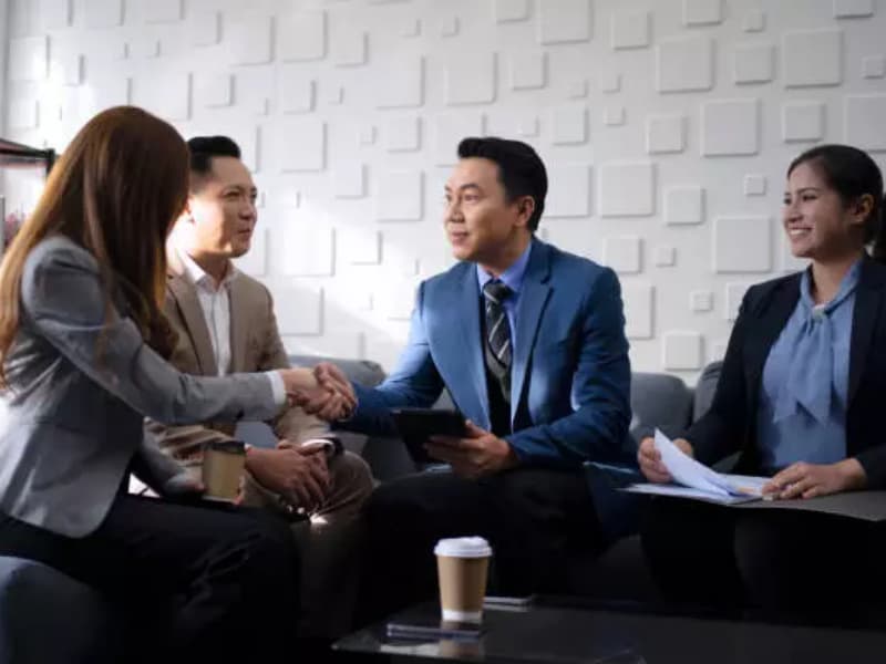 บริษัท MS Filter จากเกาหลี เยี่ยมชมโรงงาน Bengbu Tongchen และชื่นชมสายการผลิตการพับและติดกาวใยแก้วทนความร้อนขั้นสูง